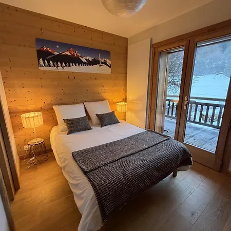 Avec Jardin Proche Centre Village Chalet *