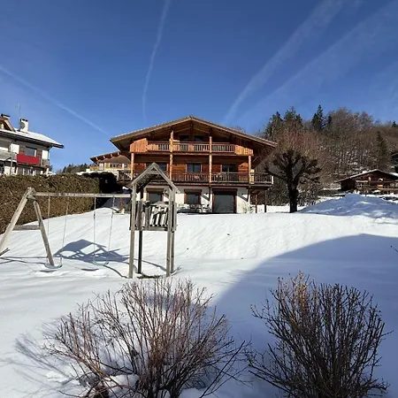 Avec Jardin Proche Centre Village Chalet *