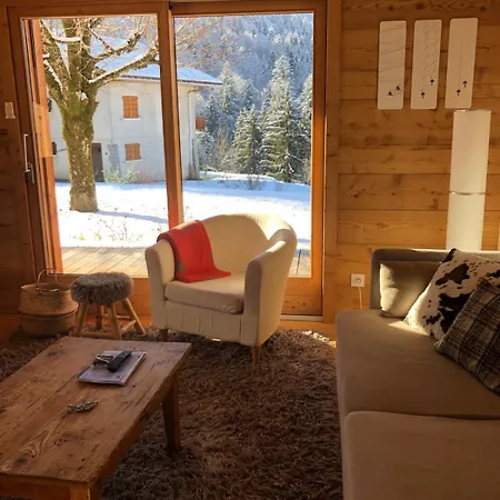 Chalet Avec Jardin Proche Centre Village Saint-Jean-de-Sixt